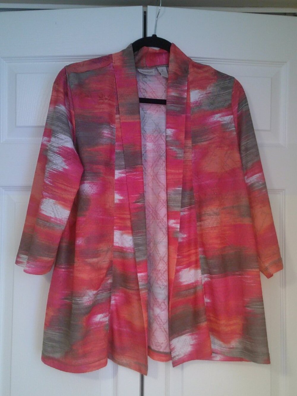 Chico's Easywear light cover up/topper size 2 or L